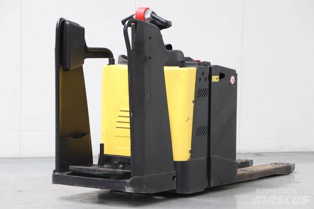 Hyster P2.0S 경량 리프터
