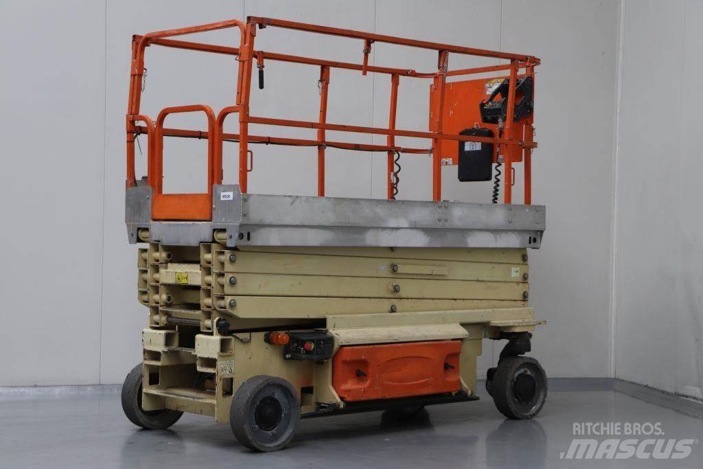 JLG 3246 ES 가위형 리프트
