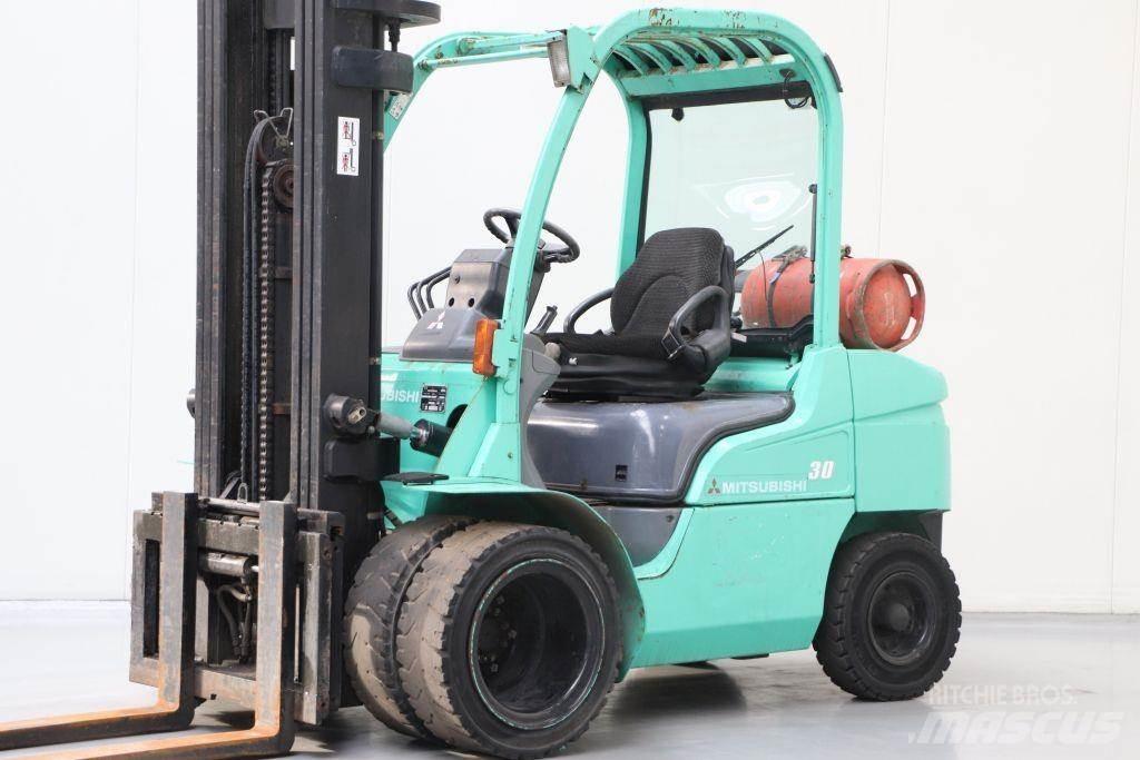 Mitsubishi FG30N LPG 지게차