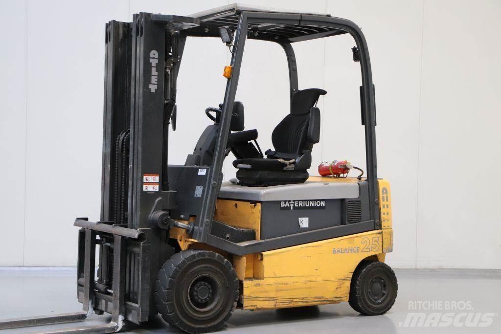 Nissan 1Q2L25T 전동 지게차