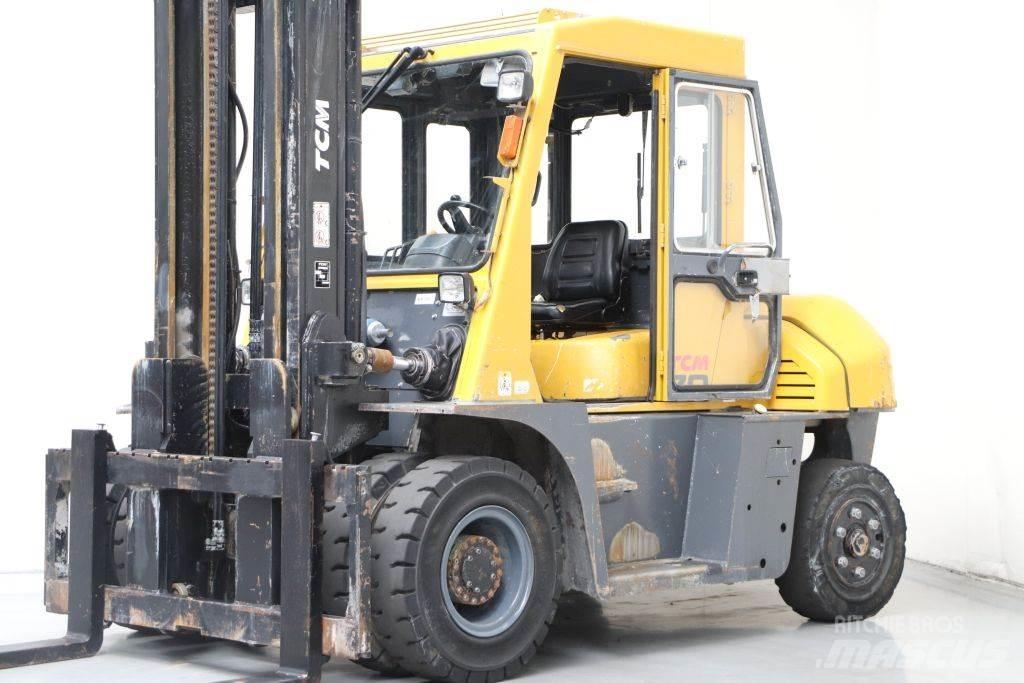TCM FD70-2 디젤 지게차