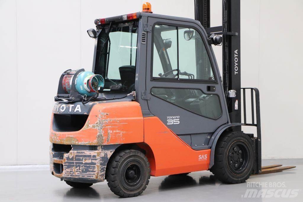 Toyota 02-8FGJF35 LPG 지게차