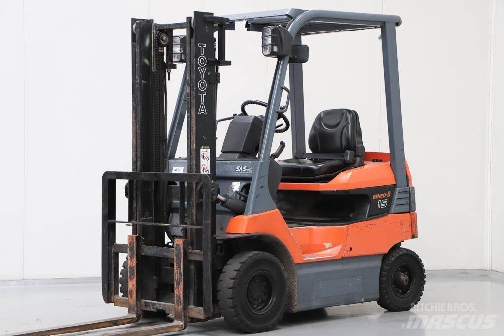 Toyota 7FB15 전동 지게차