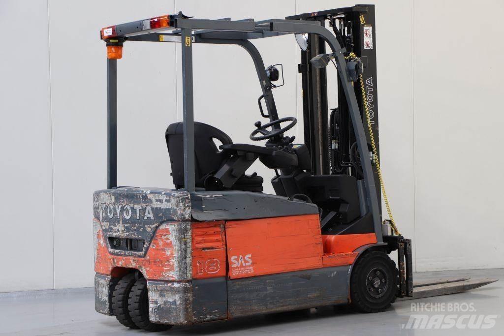 Toyota 7FBEF18 전동 지게차
