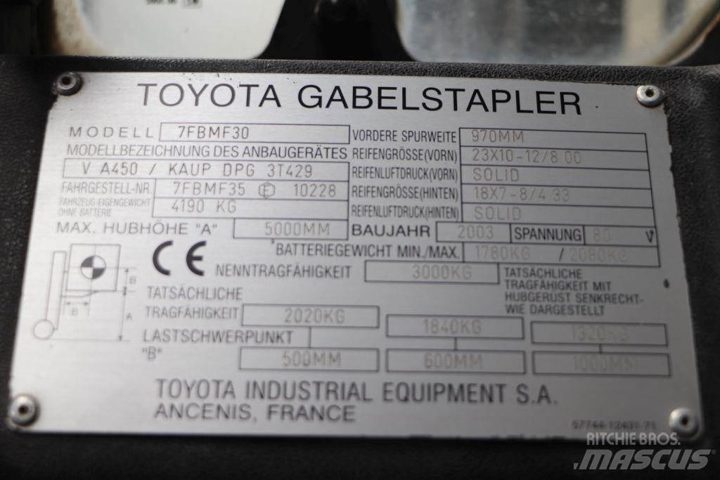 Toyota 7FBMF30 전동 지게차
