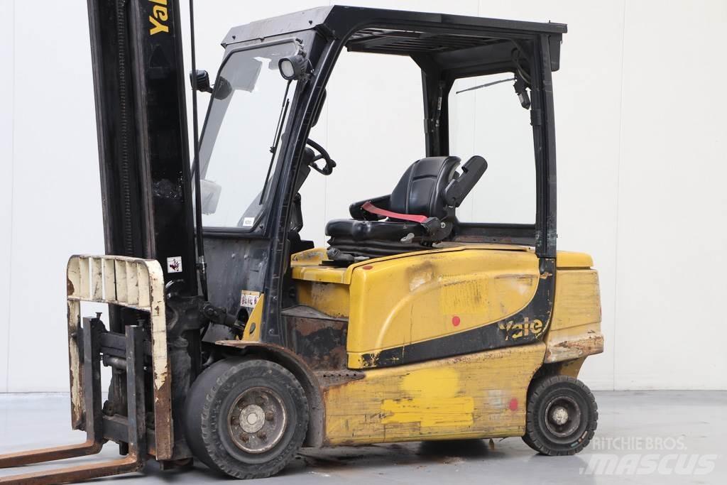 Yale ERP35VL 전동 지게차