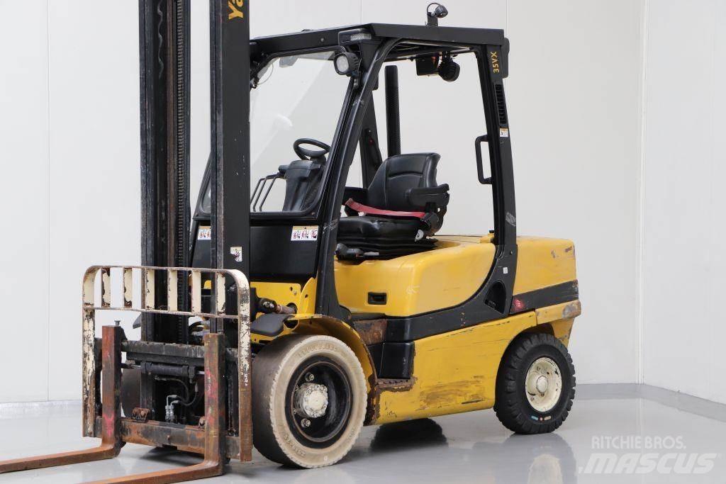 Yale GDP35VX 디젤 지게차