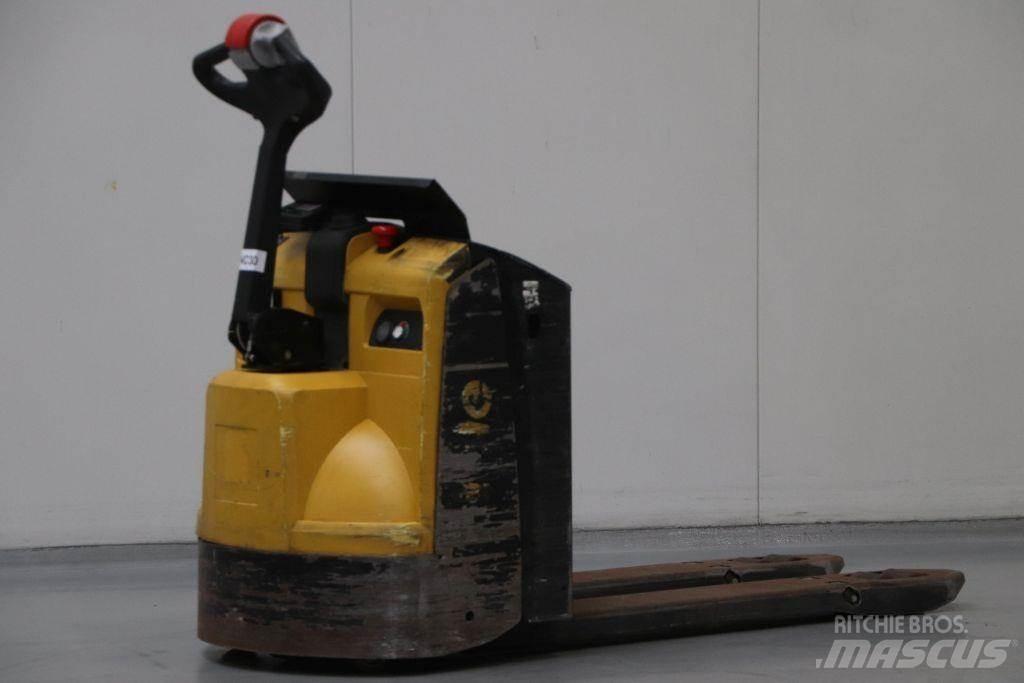 Yale MP16 경량 리프터