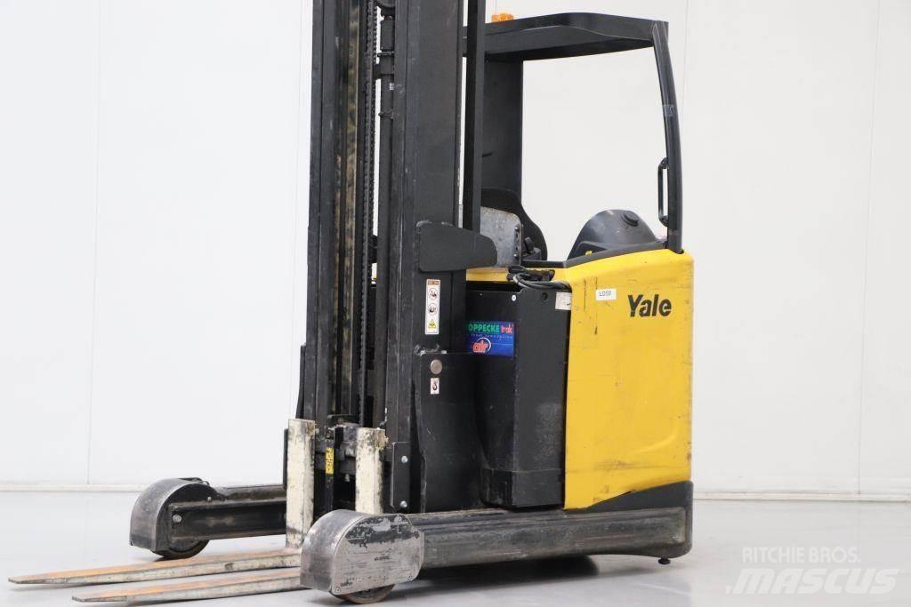 Yale MR20HD 리치 트럭