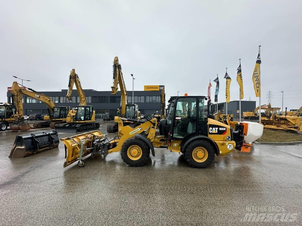 CAT 906  휠로우더
