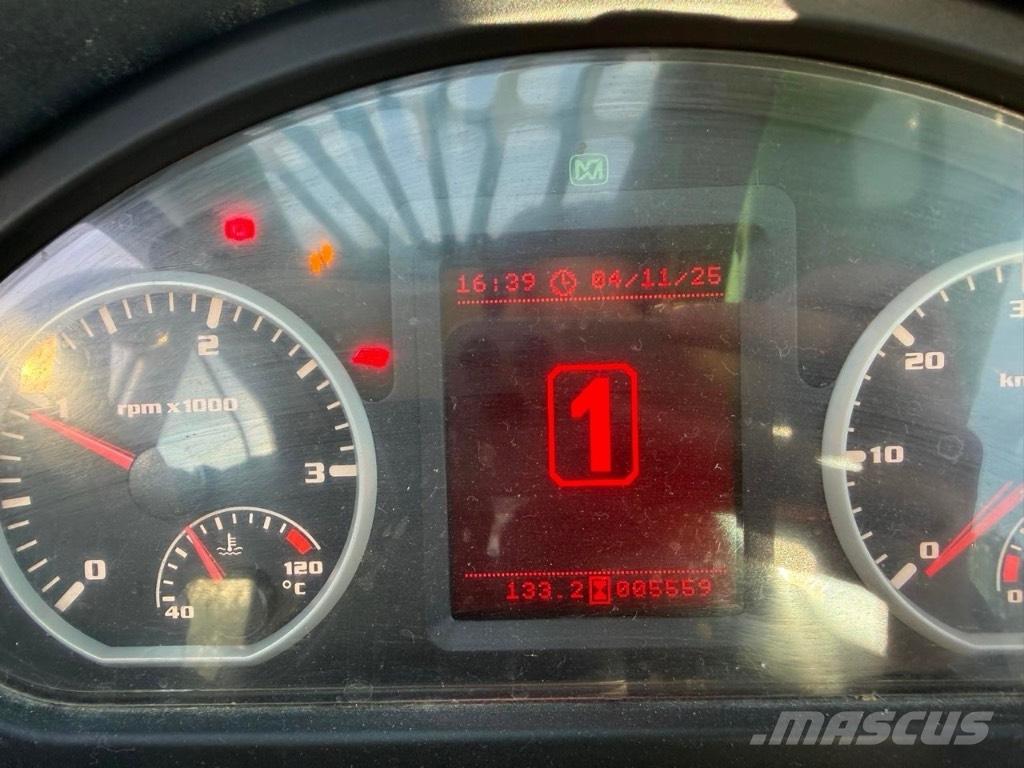 Merlo P 40.17 텔러 핸들러