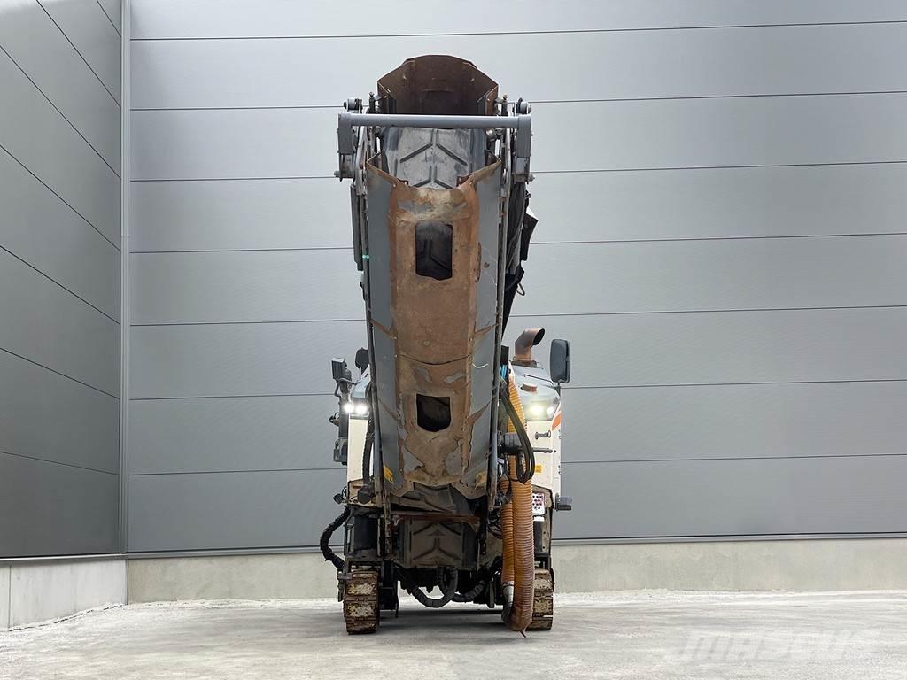 Wirtgen W 120 CFI 아스팔트 콜드 밀링 기계