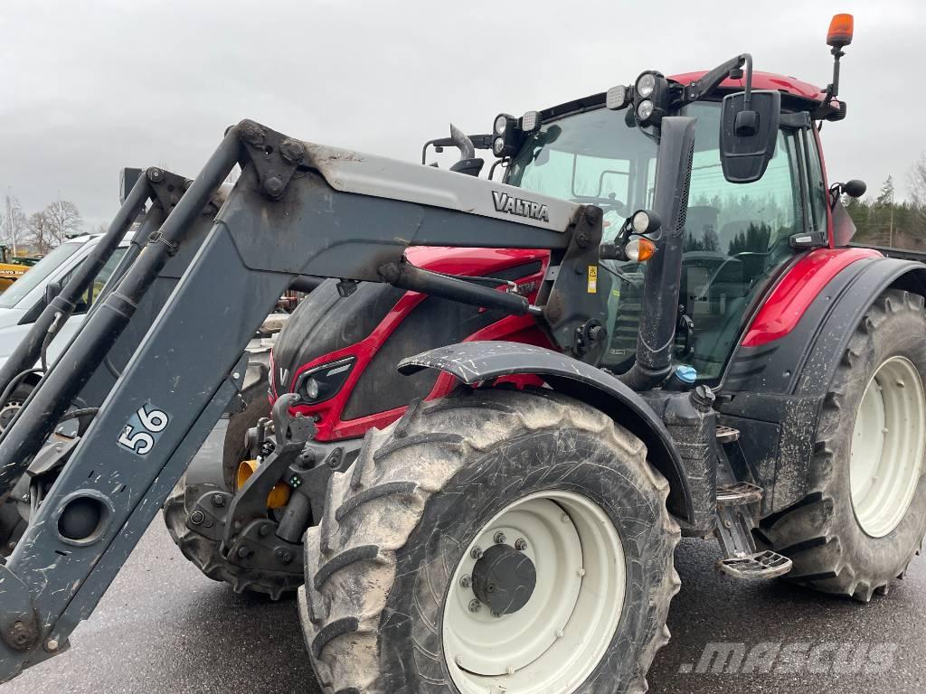 Valtra N 174 트랙터