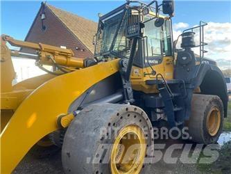 Komatsu WA 470  휠로우더