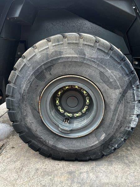 Liebherr L 566  휠로우더