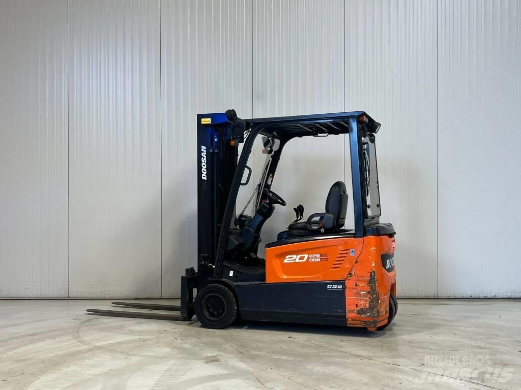 Doosan B20T-7 전동 지게차
