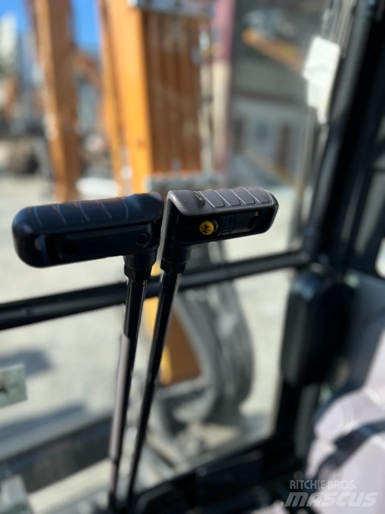 CASE CX30C 소형 굴삭기 7톤 미만