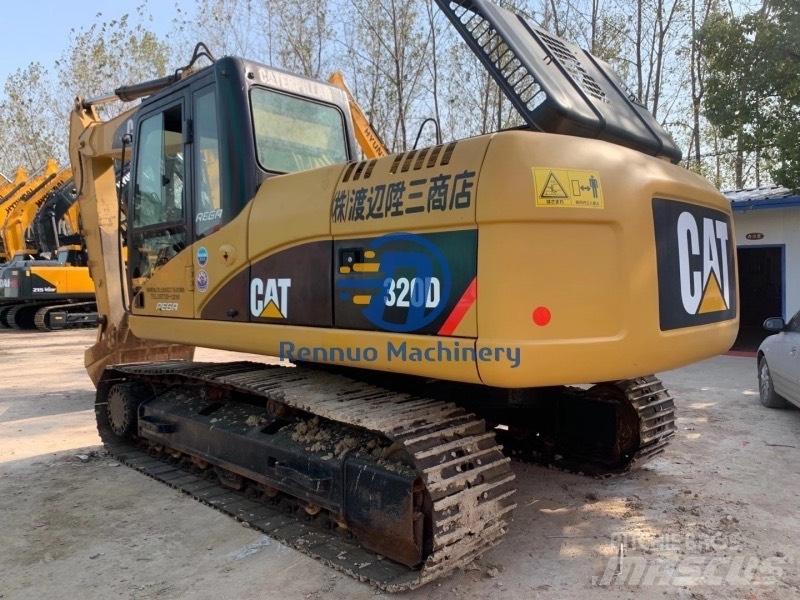 CAT 320 D 중형굴삭기 7톤-28톤