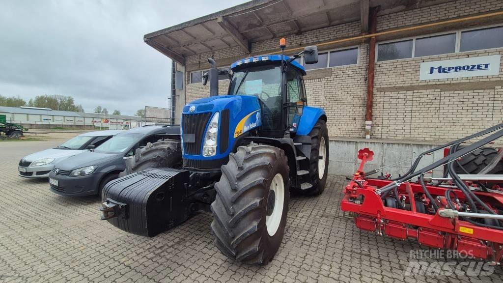 New Holland T 8040 트랙터