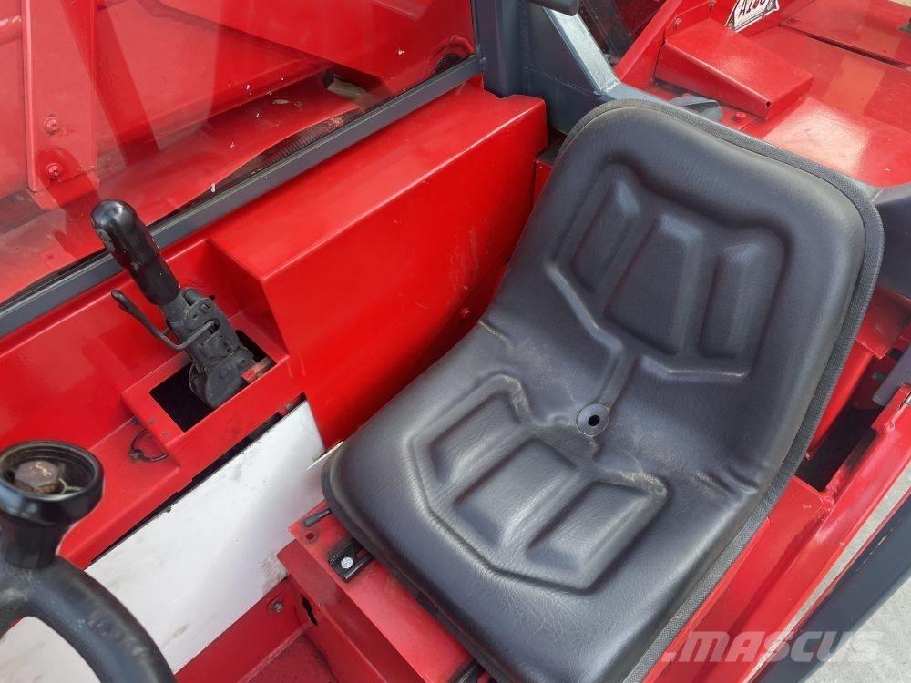 Manitou BT 420 텔러 핸들러