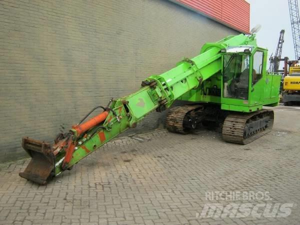  PL820R 특수 굴삭기