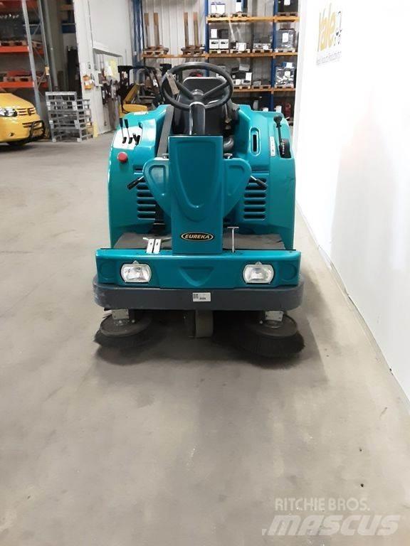 Eureka VEEGMACHINE 도로 청소차