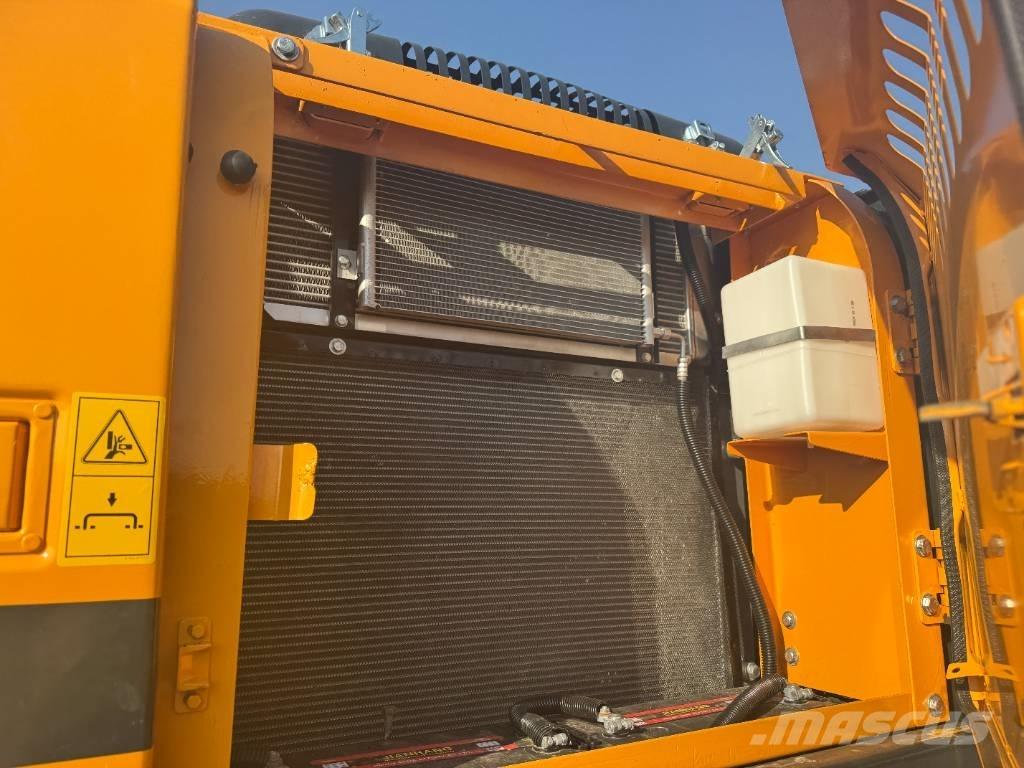 Hyundai HX 220 대형 굴삭기 29톤 이상