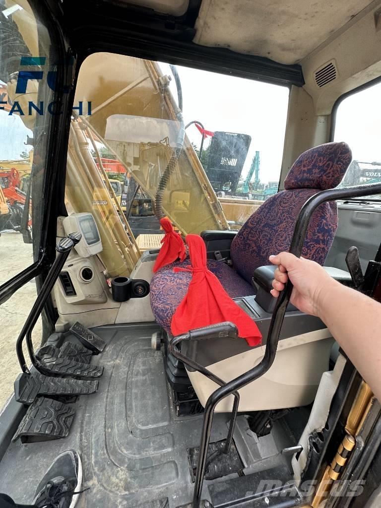 CAT 320 C L 대형 굴삭기 29톤 이상