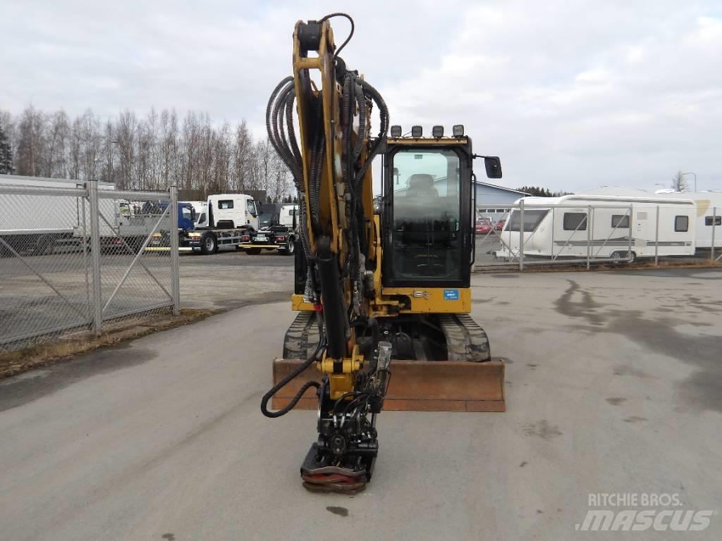 CAT 306 CR 소형 굴삭기 7톤 미만