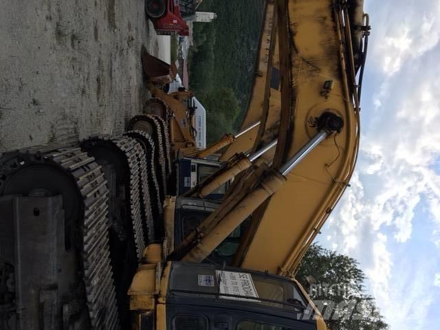 Komatsu 450 대형 굴삭기 29톤 이상