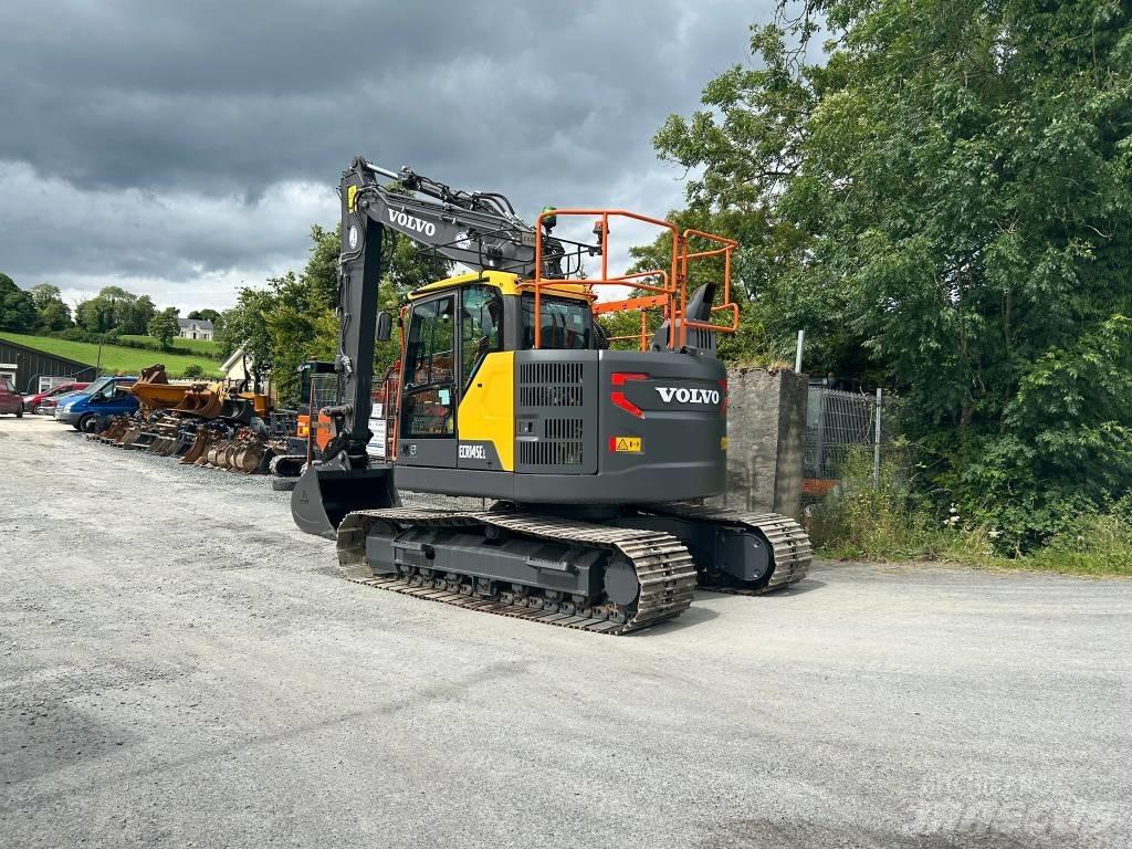 Volvo ECR145EL 대형 굴삭기 29톤 이상