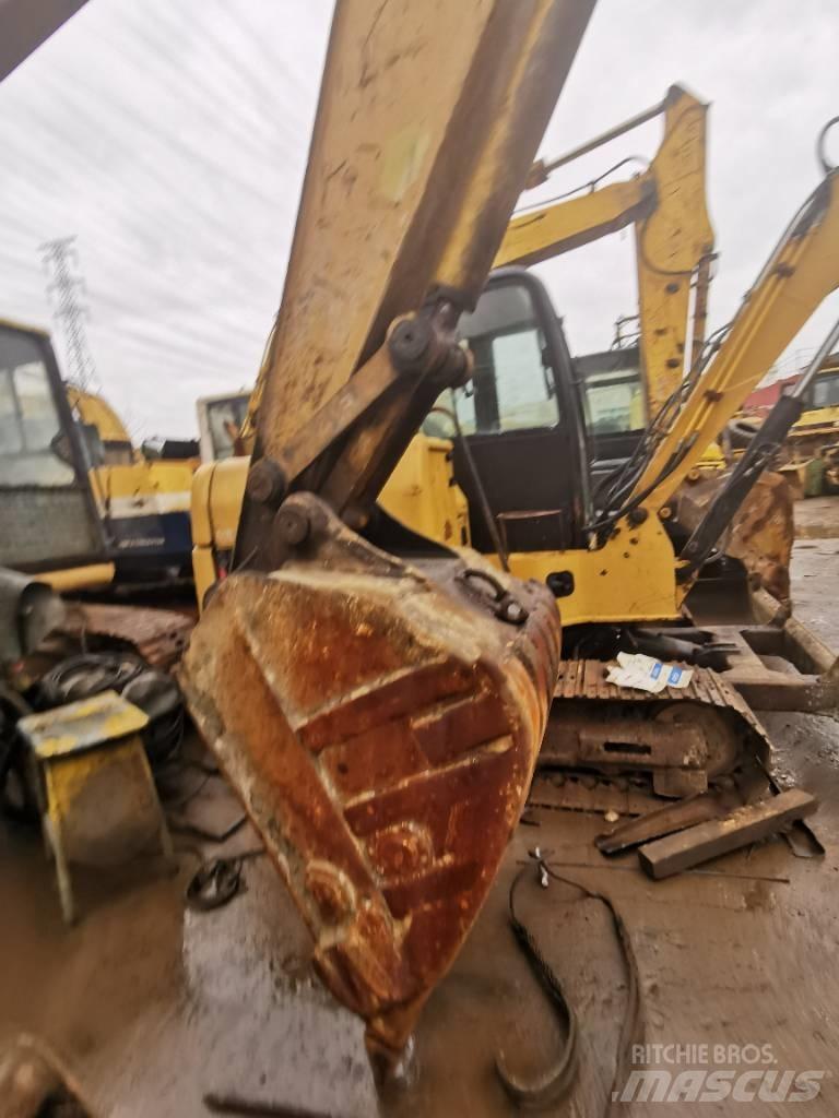 CAT E 120 B 대형 굴삭기 29톤 이상