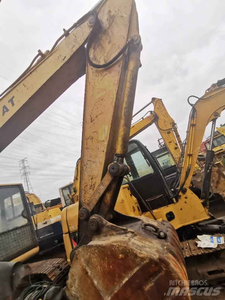 CAT E 120 B 대형 굴삭기 29톤 이상