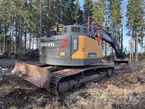 Volvo ECR 235 E 대형 굴삭기 29톤 이상