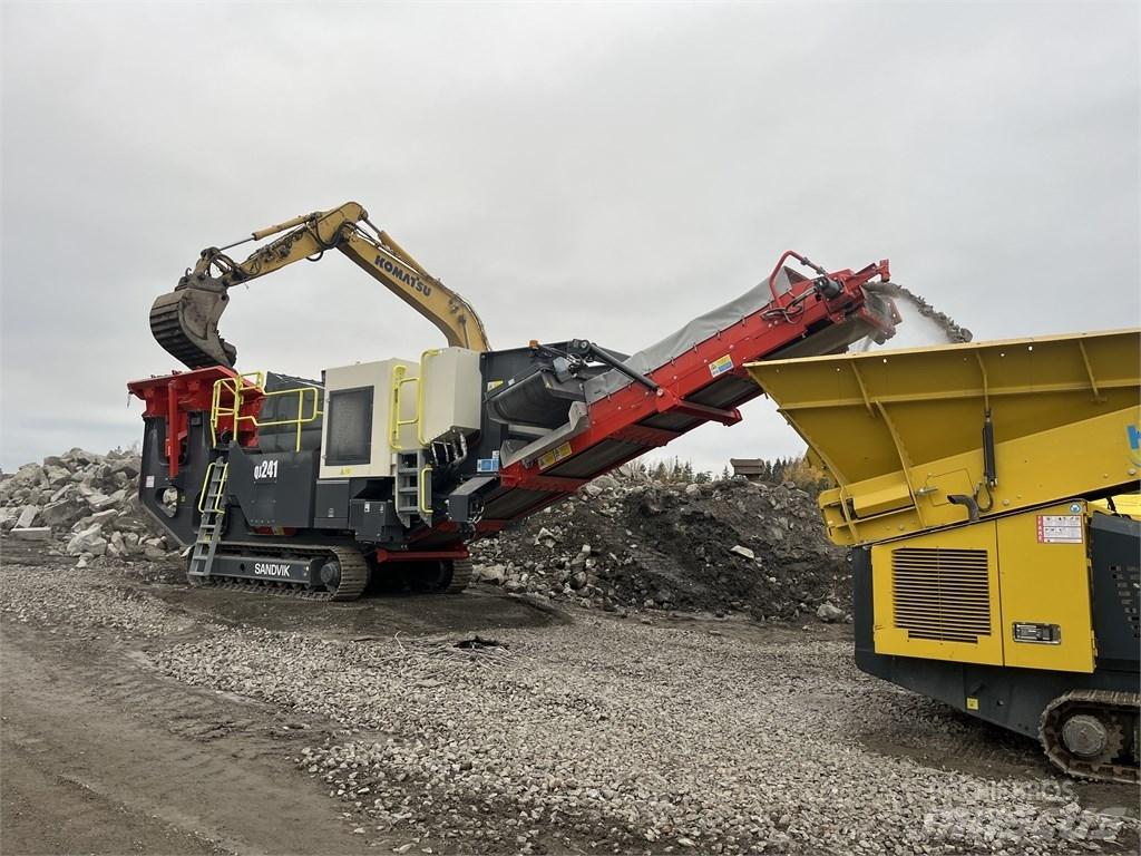 Sandvik QJ 241 이동식 분쇄기