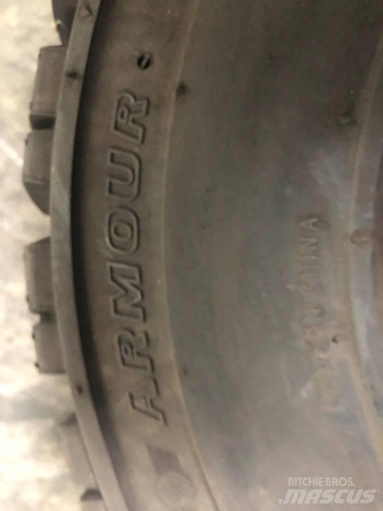 Armour 21x8-9 타이어, 휠 및 림