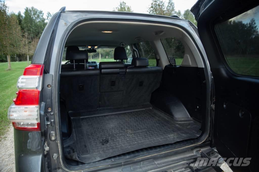 Toyota Landcruiser 자동차