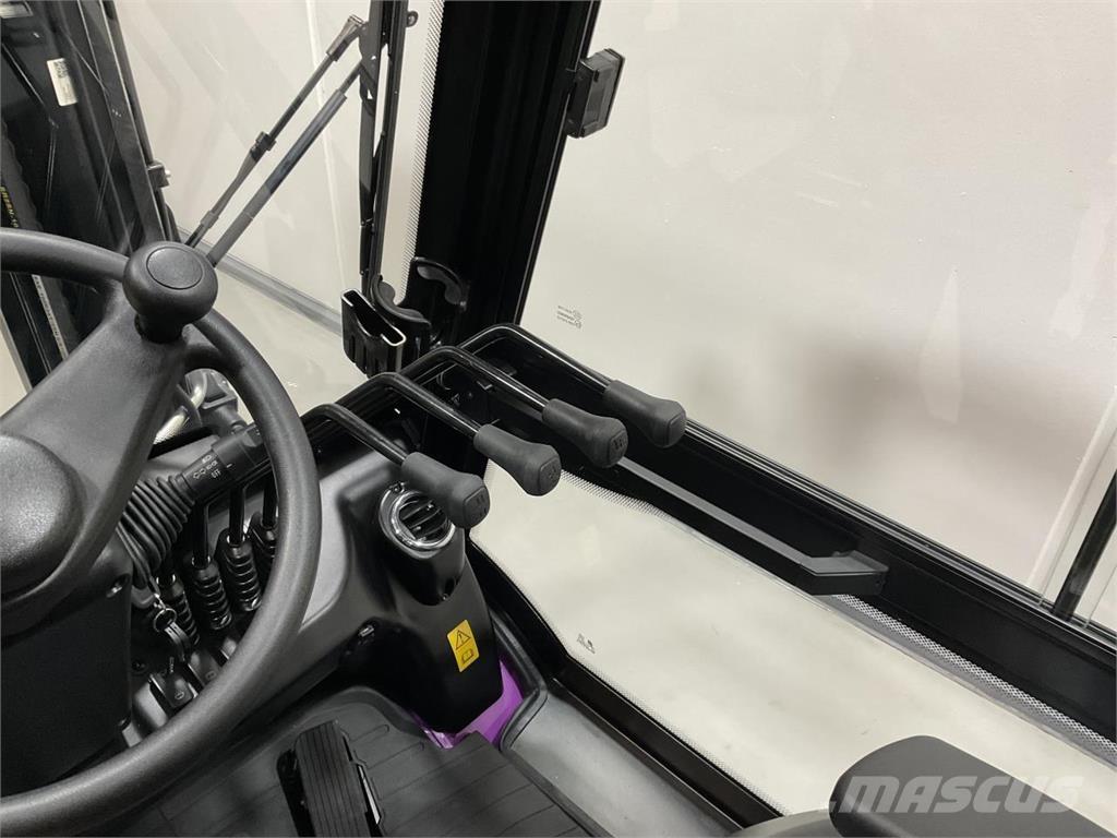  AntOn CBH 2.5 전동 지게차