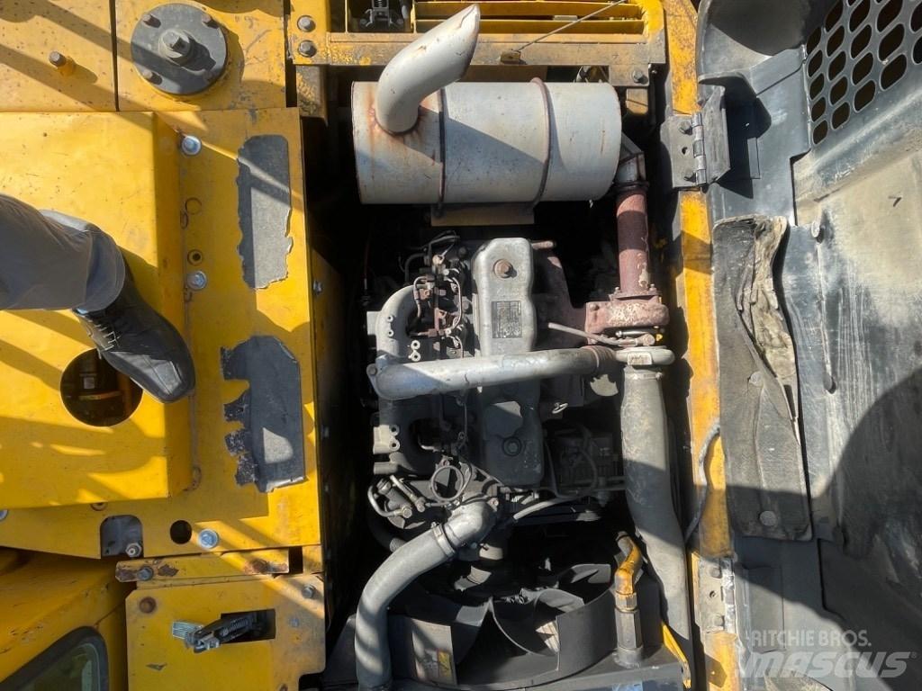 JCB JS 145 W  휠 굴삭기