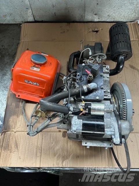 Kubota EA-300-E2 엔진