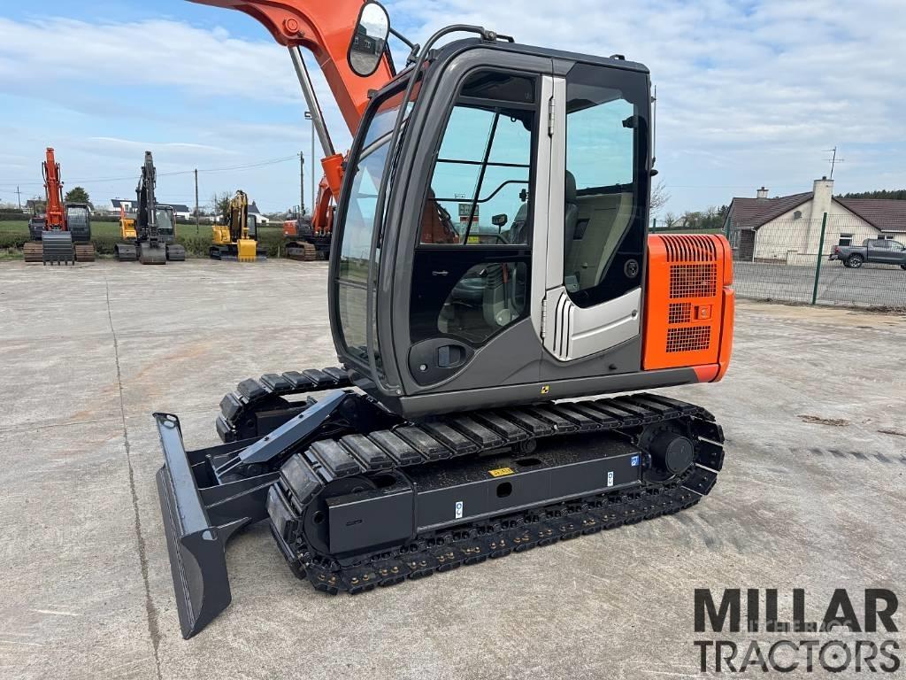 Hitachi ZX 70-3 중형굴삭기 7톤-28톤