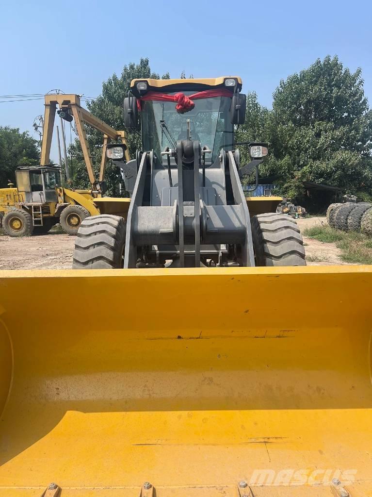 XCMG LW 300 FV  휠로우더