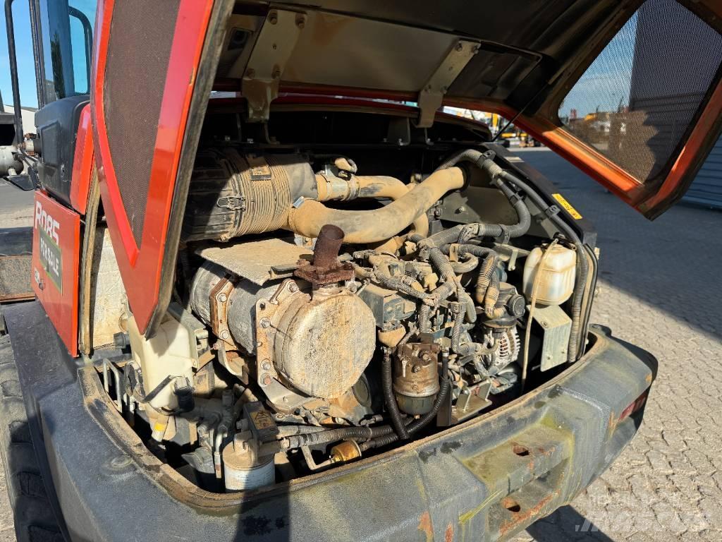 Kubota R085  휠로우더