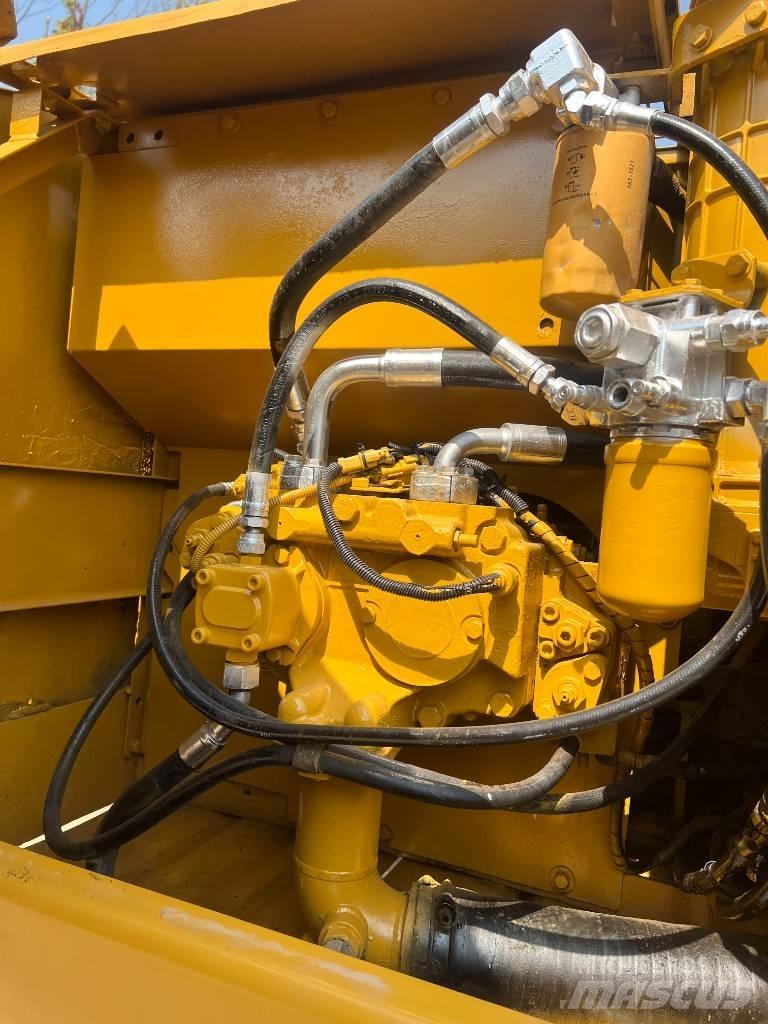 CAT 320C 대형 굴삭기 29톤 이상
