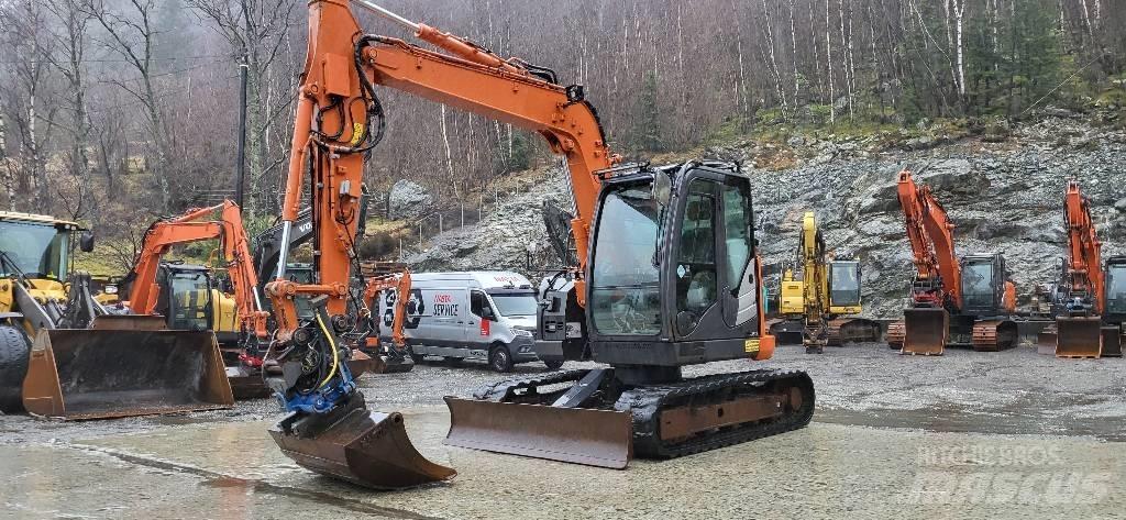 Hitachi ZX 85 US-6 중형굴삭기 7톤-28톤