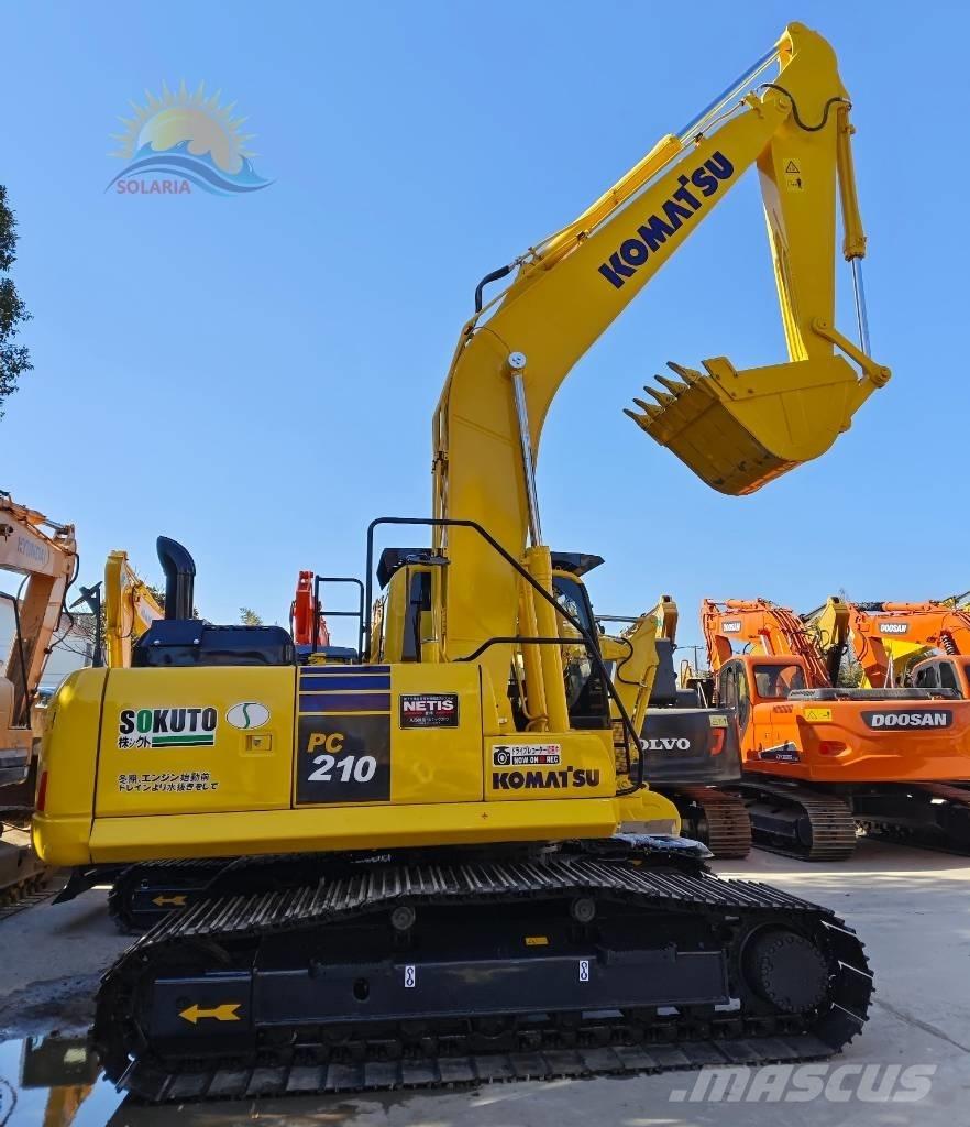 Komatsu PC 210-8 대형 굴삭기 29톤 이상
