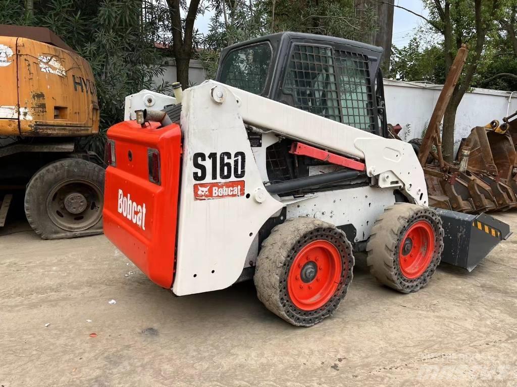 Bobcat S 160  스키드로더