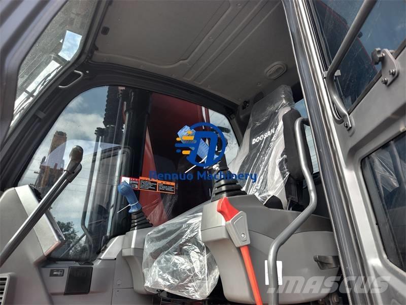 Doosan DX 225 LCA 대형 굴삭기 29톤 이상