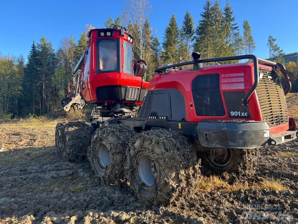 Komatsu 901XC 원목 하베스터