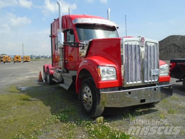 Kenworth W 990 트랙터 유닛